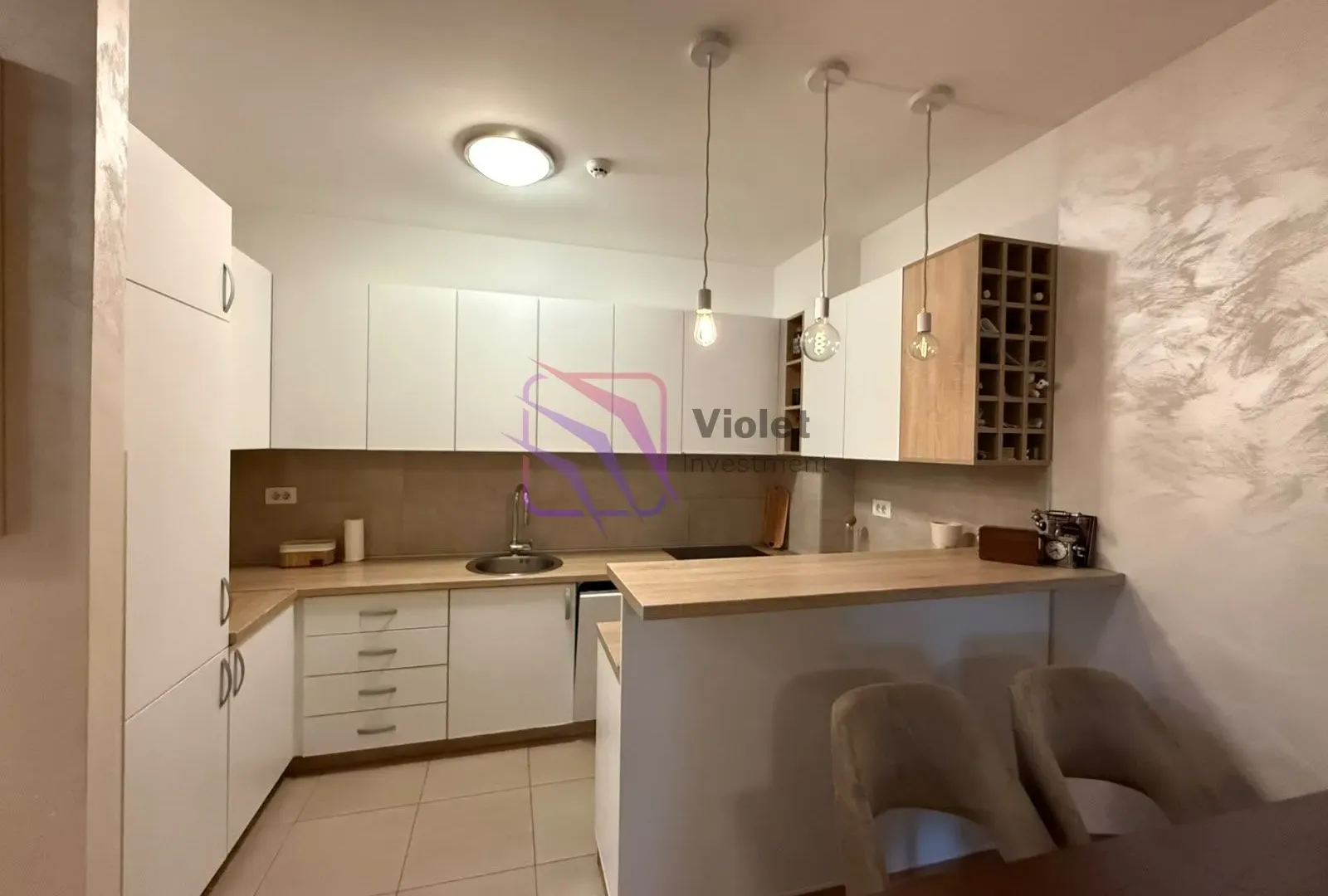 Izdavanje, dvosoban stan, 65m², City Kej, Podgorica
