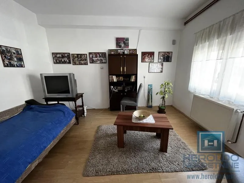 Prodaja, kuća, 228m², Centar, Jagodina