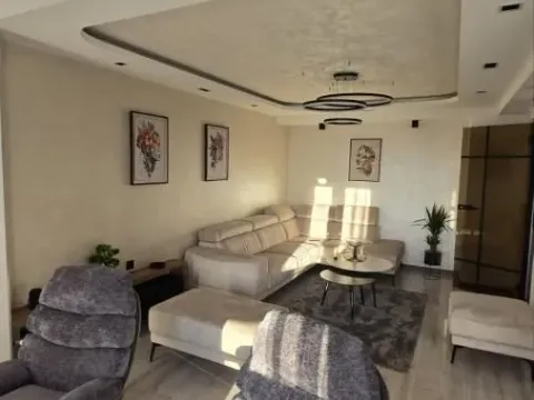 Prodaja, trosoban stan, 94m², Medijana, Niš - image 2