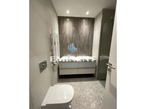 Izdavanje, četvorosoban stan, 134m², Savski Venac, Beograd - image 14