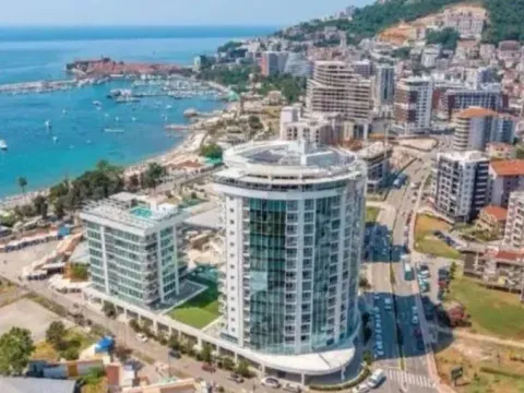 Prodaja, dvosoban stan, 104m², Tre Canne, Budva - image 1