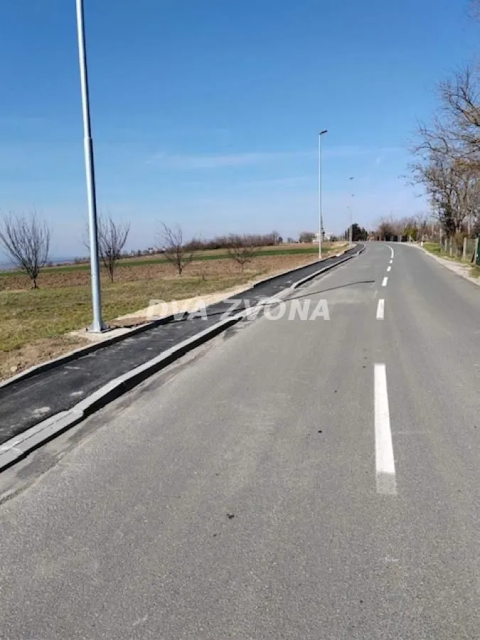 Prodaja, plac, 6800m², Stari Slankamen, Inđija