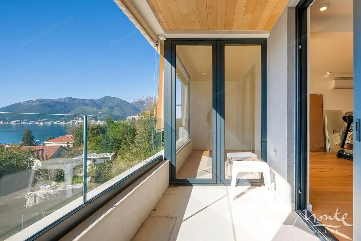 Sale, two bedroom apartment, 100m², Donja Lastva, Tivat