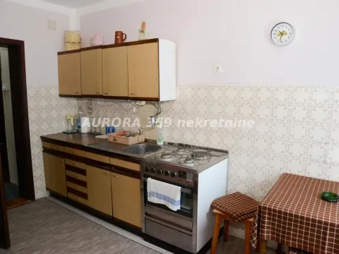 Prodaja, trosoban stan, 92m², Vrnjačka Banja, Srbija - image 10