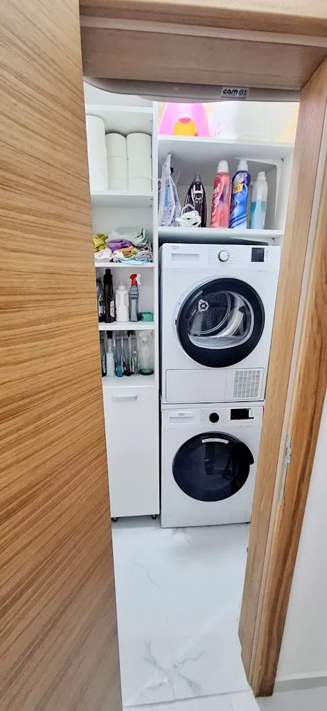 Prodaja, trosoban stan, 89m², Autobuska stanica, Podgorica