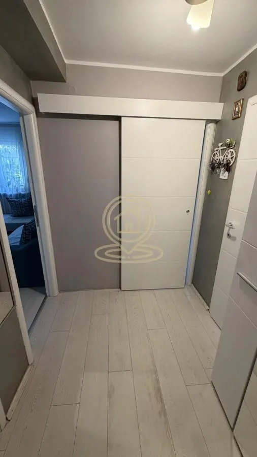Prodaja, četvorosoban stan, 92m², Novo naselje, Novi Sad