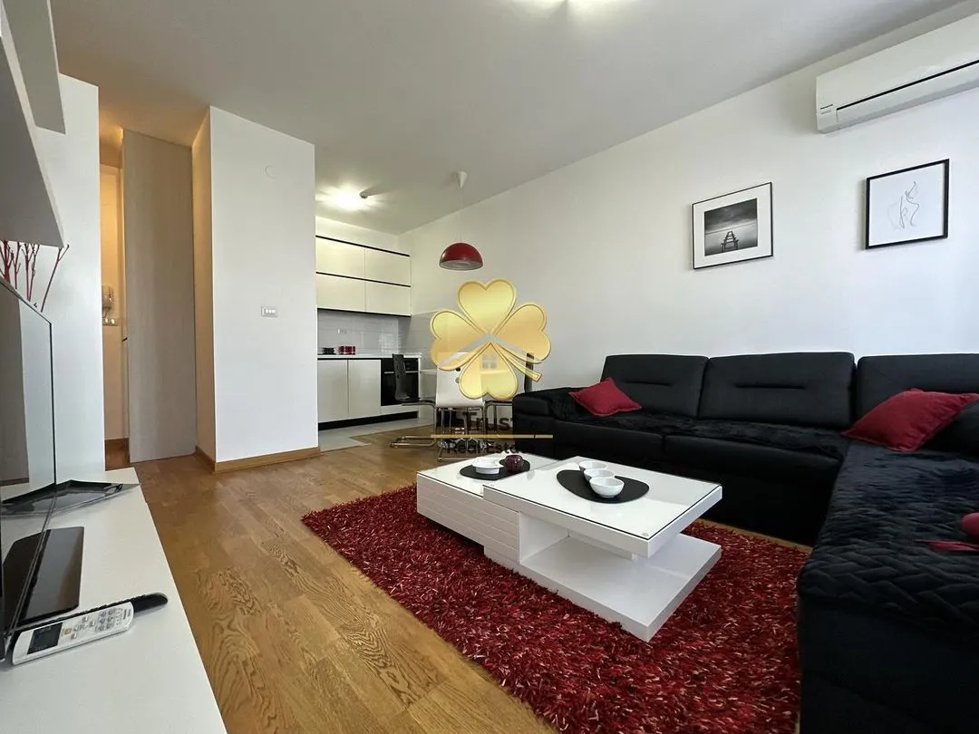 Rent, one bedroom apartment, 50m², City Kvart, Podgorica