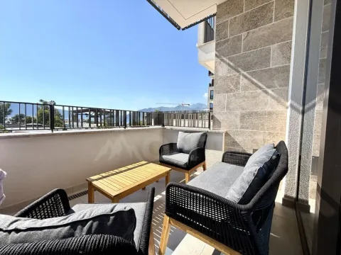 Rent, three bedroom apartment, 110m², Boka Place, Tivat - image 2