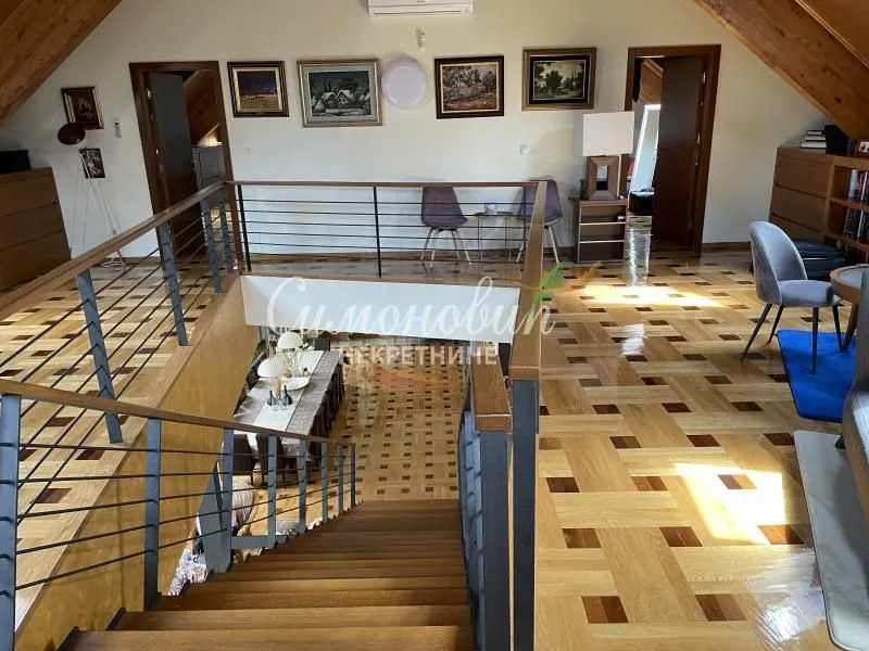 Prodaja, kuća, 700m², Sremska Mitrovica, Srbija