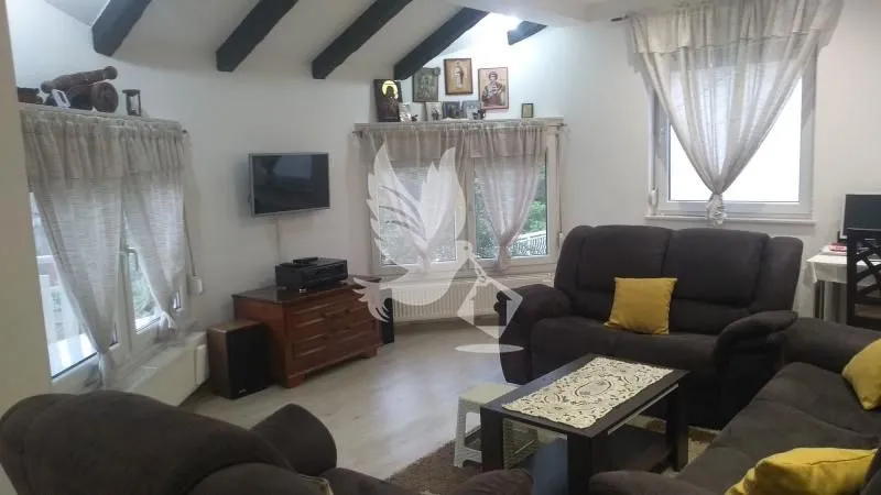 Prodaja, kuća, 230m², Mladenovac, Beograd