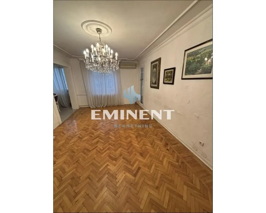 Prodaja, četvorosoban stan, 105m², Savski Venac, Beograd