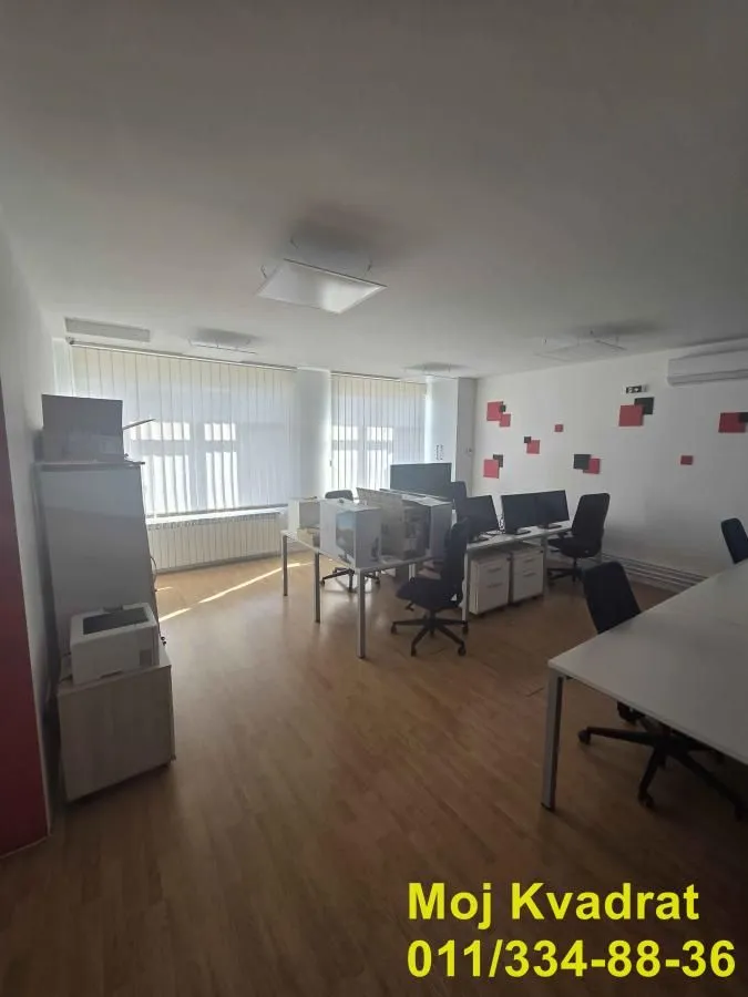 Rent, office space, 216m², Čačak, Srbija