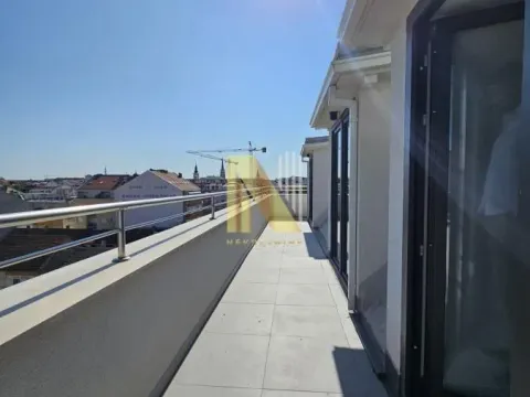 Sale, four bedroom apartment, 165m², Centar, Novi Sad - image 17