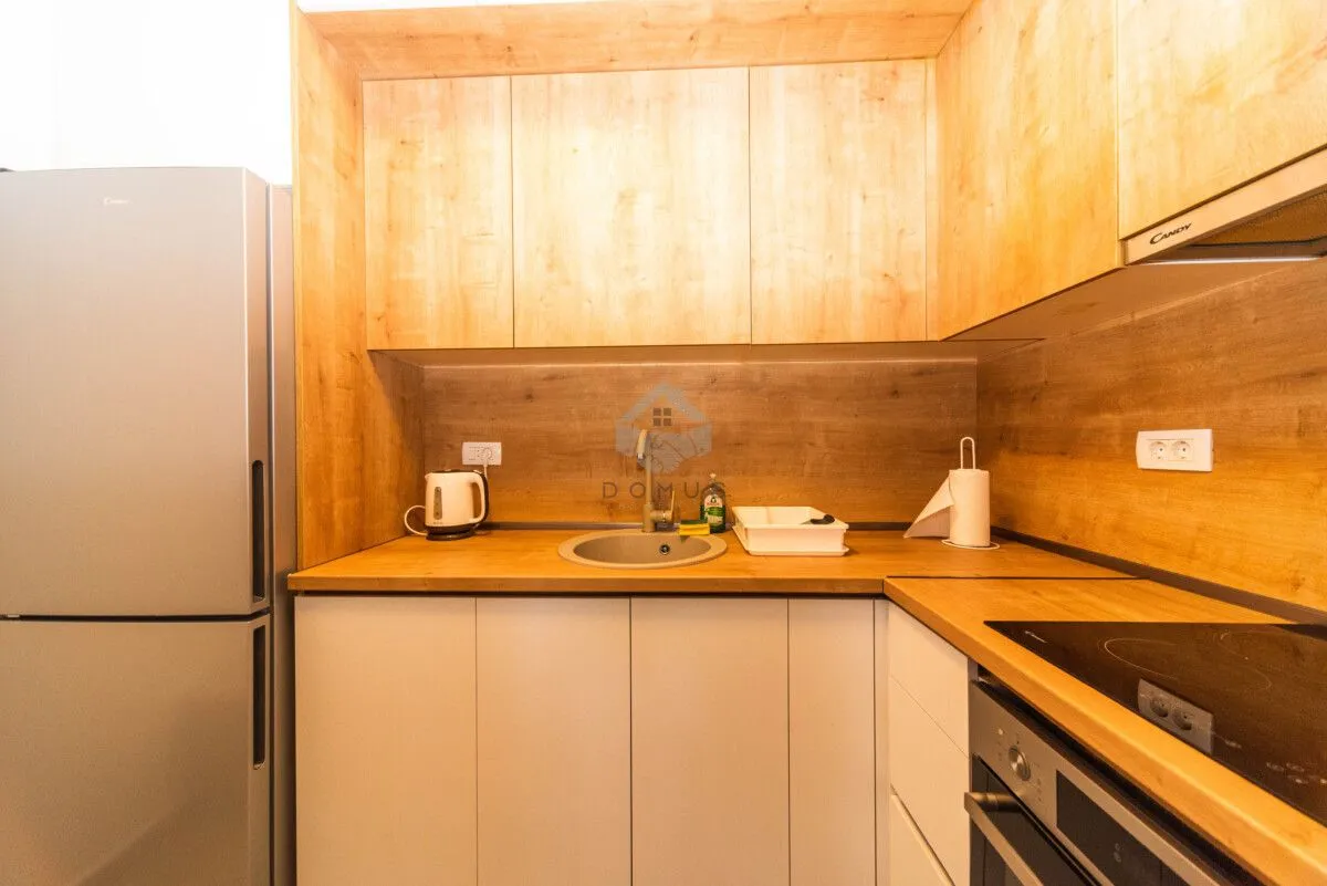 Izdavanje, jednosoban stan, 45m², New City, Podgorica