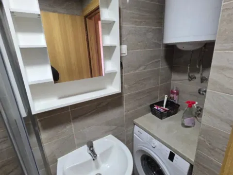 Izdavanje, jednosoban stan, 40m², Zabjelo, Podgorica - image 10