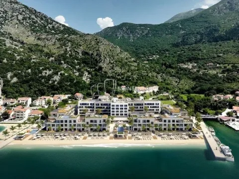Prodaja, jednosoban stan, 50m², Risan, Kotor - image 5