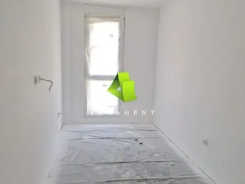 Prodaja, trosoban stan, 90m², Medijana, Niš - image 2