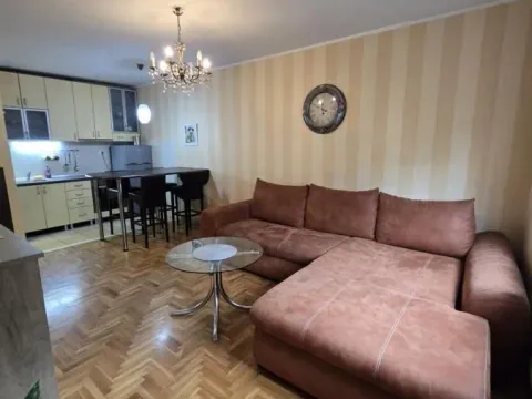 Rent, one bedroom apartment, 35m², Grbavica, Novi Sad Sve Podlokacije - image 2