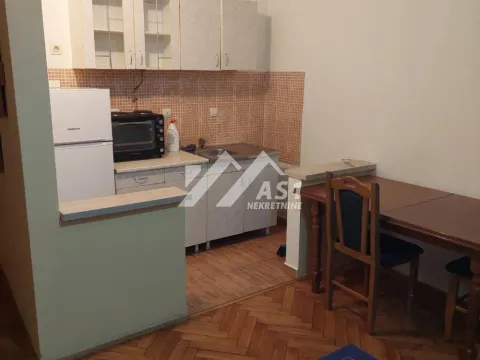Rent, two bedroom apartment, 40m², Sajam, Novi Sad Sve Podlokacije - image 2