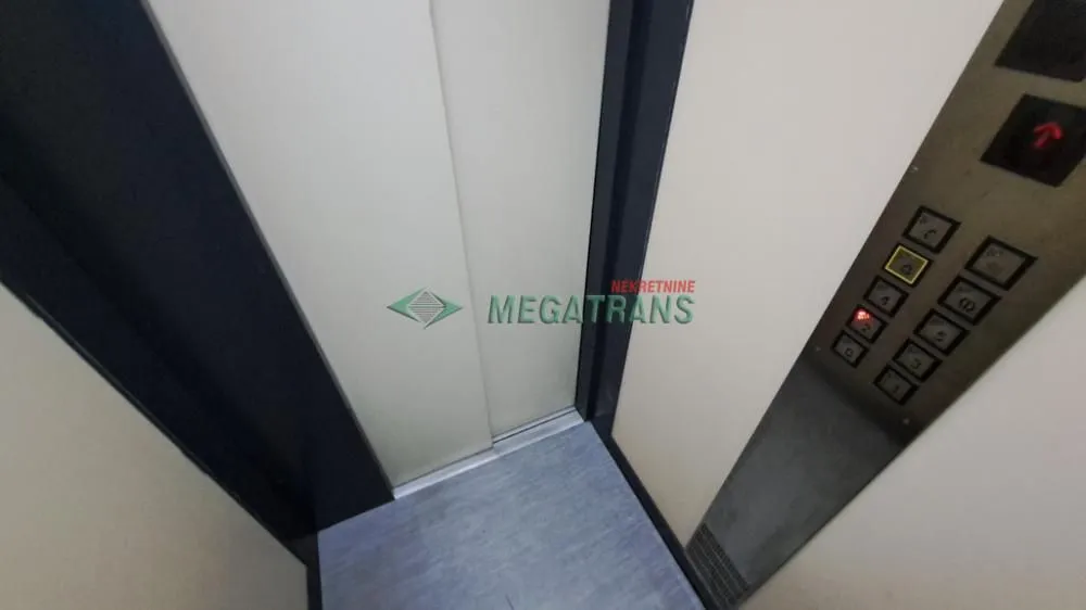 Prodaja, stan, 29m², Grbavica, Novi Sad Sve Podlokacije