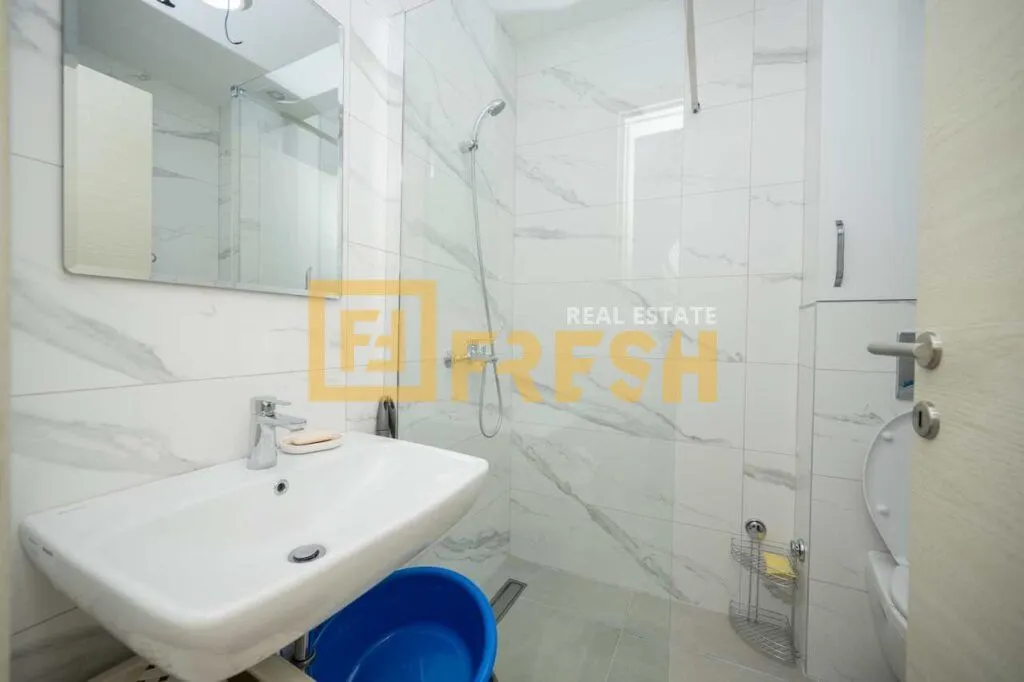 Izdavanje, jednosoban stan, 45m², Zagorič, Podgorica