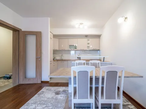 Izdavanje, dvosoban stan, 70m², Master Kvart, Podgorica - image 12