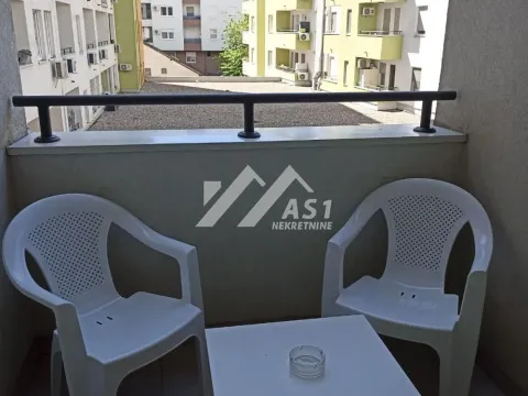 Izdavanje, jednosoban stan, 40m², Rotkvarija, Novi Sad Sve Podlokacije - image 8