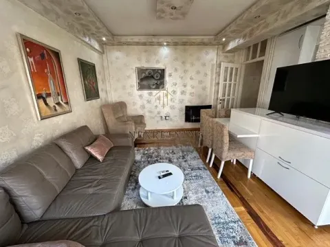 Rent, two bedroom apartment, 64m², Blok 9, Podgorica - image 2