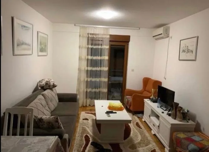 Rent, one bedroom apartment, 45m², Stari Aerodrom, Podgorica