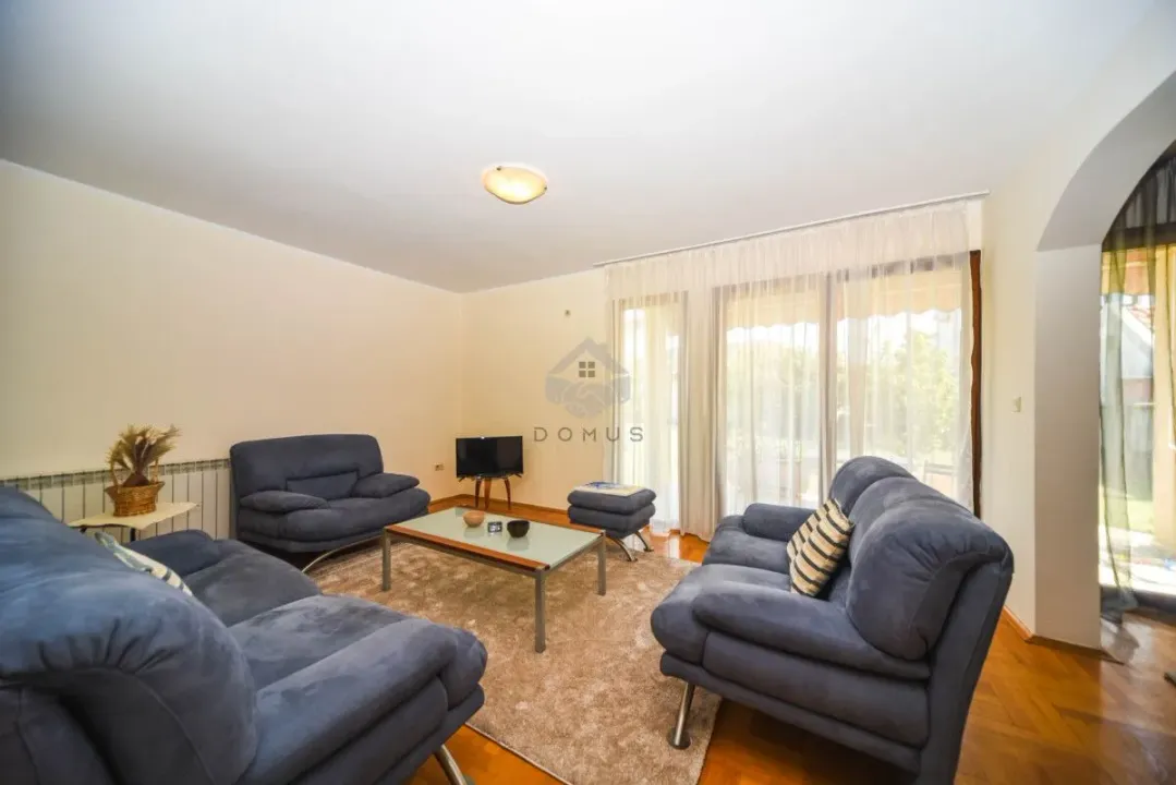 Rent, two bedroom apartment, 100m², Zagorič, Podgorica