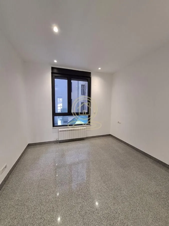 Rent, office space, 185m², Vračar Hram, Vračar Sve Podlokacije
