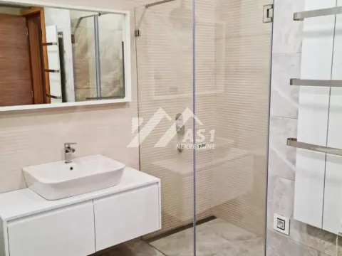 Prodaja, kuća, 181m², Petrovaradin, Novi Sad - image 5