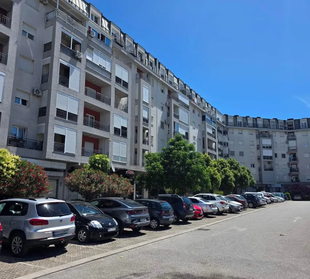 Rent, studio apartment, 30m², Stari Aerodrom, Podgorica