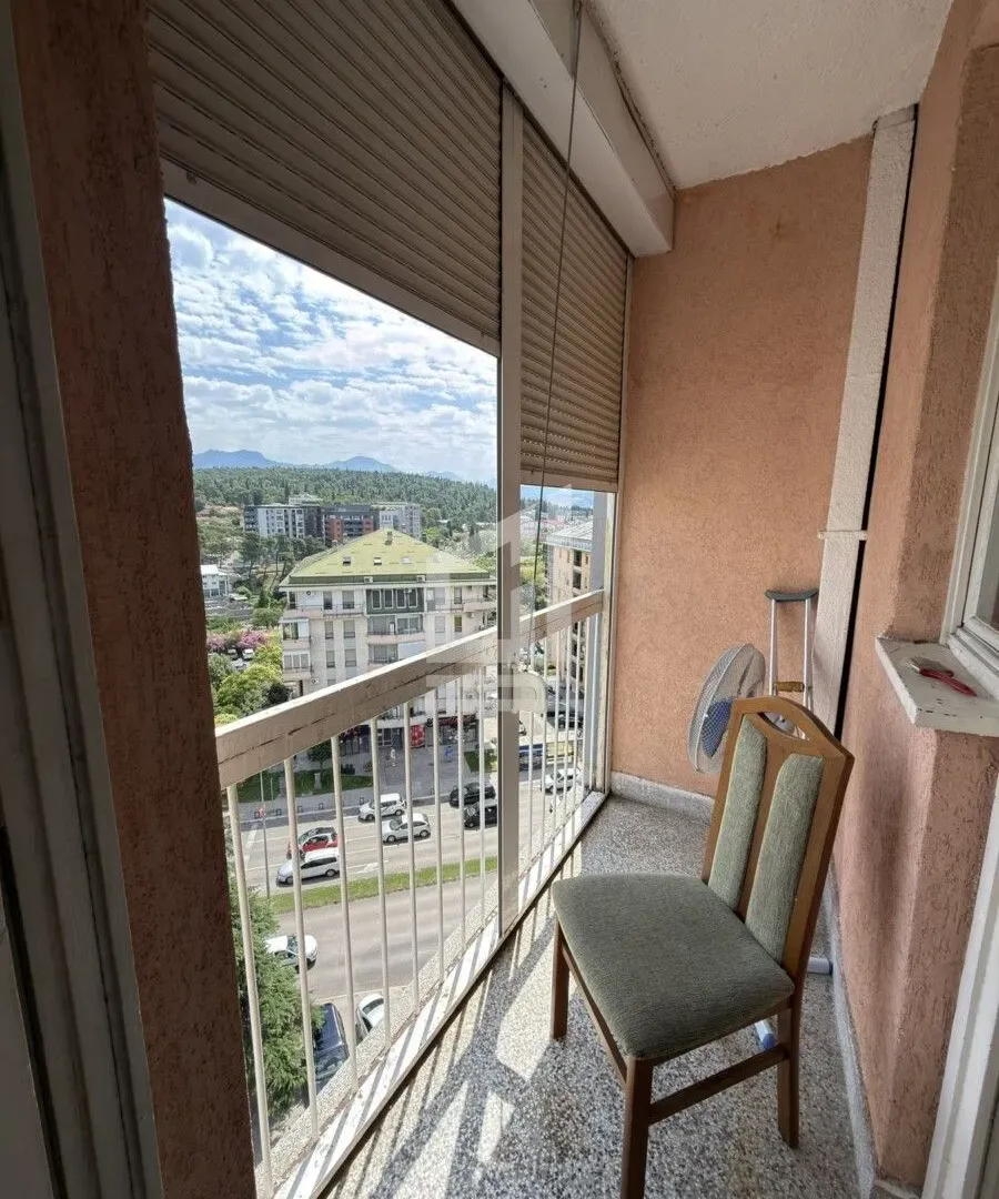 Prodaja, dvosoban stan, 83m², Momišići, Podgorica