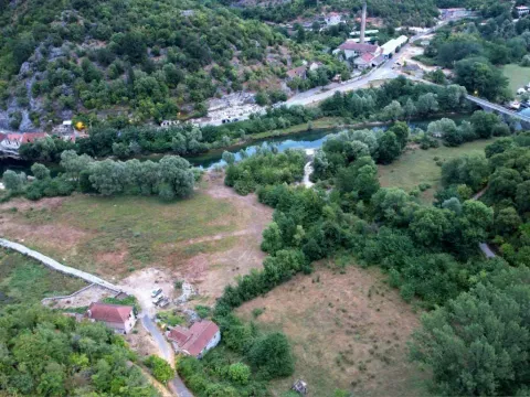 Sale, land lot, 1300m², Cetinje, Crna Gora - image 2