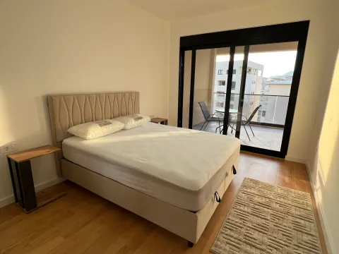 Prodaja, jednosoban stan, 70m², Centar, Bar - image 7