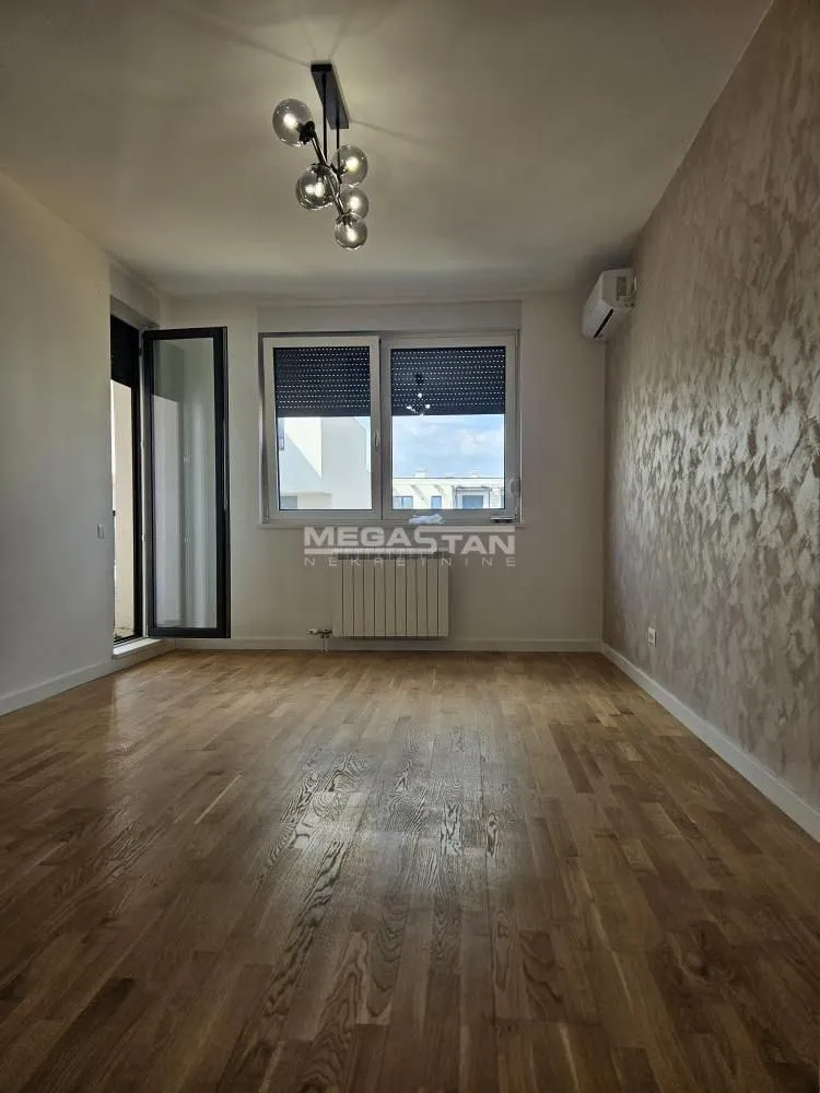 Prodaja, trosoban stan, 68m², Uciteljsko Naselje, Zvezdara Sve Podlokacije