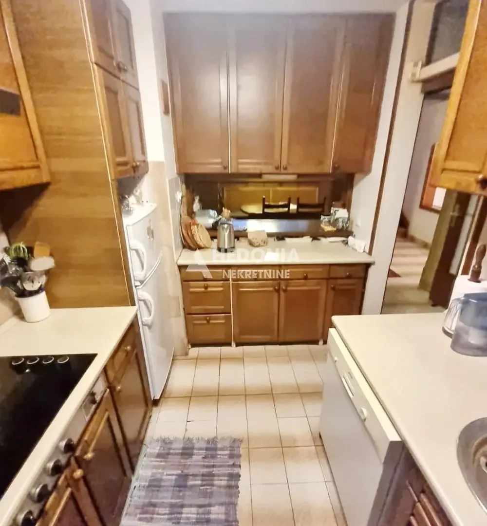 Prodaja, kuća, 135m², Višnjička Banja, Palilula Sve Podlokacije