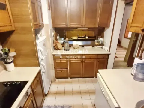 Sale, house, 135m², Višnjička Banja, Palilula Sve Podlokacije - image 9