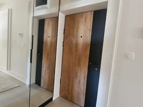 Prodaja, dvosoban stan, 70m², Pobrežje, Podgorica - image 7