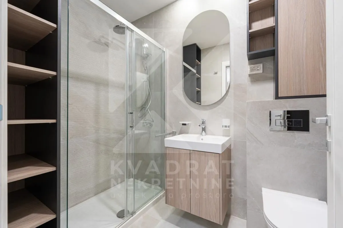 Rent, one bedroom apartment, 47m², Central Point, Podgorica