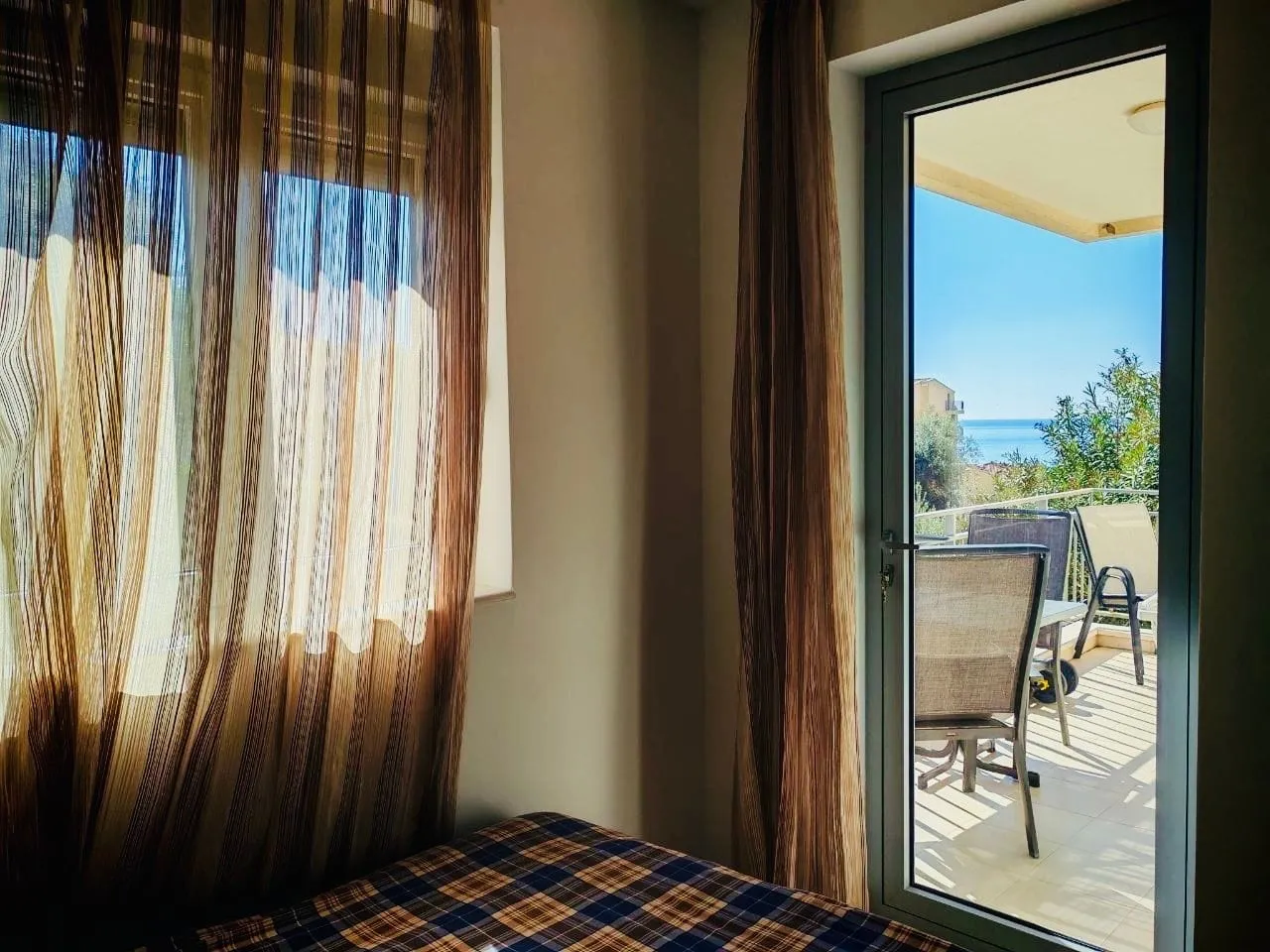 Sale, two bedroom apartment, 54m², Petrovac, Budva