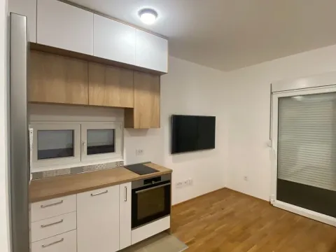 Rent, one bedroom apartment, 40m², Stari Aerodrom, Podgorica - image 5