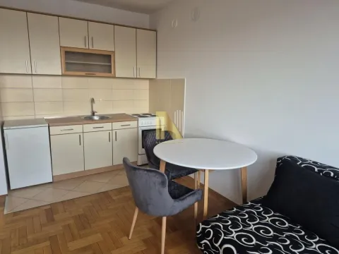 Izdavanje, garsonjera, 26m², Grbavica, Novi Sad Sve Podlokacije - image 7