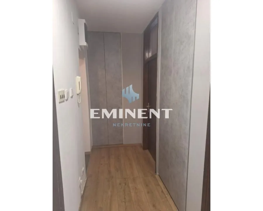 Izdavanje, dvosoban stan, 58m², Sarajevska, Beograd