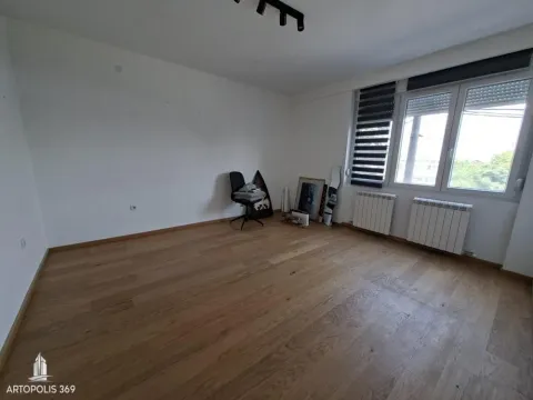Rent, office space, 66m², Stari Grad, Beograd - image 13