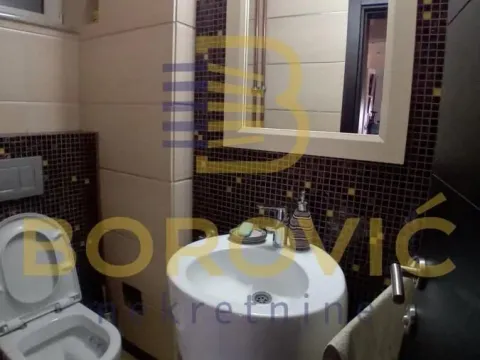 Prodaja, trosoban stan, 100m², Čukarica, Beograd - image 7