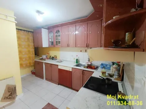 Prodaja, kuća, 341m², Grocka, Beograd - image 11