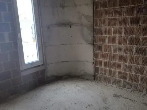 Sale, one bedroom apartment, 32m², Šušanj, Bar - image 9