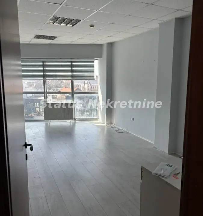Rent, studio apartment, 32m², Centar, Novi Sad